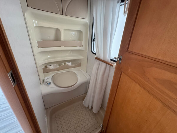 Caravelair SILVER 310 2009 – Image 10