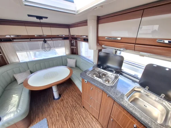 Hymer ERIBA Nova S 670 DB 2010 – Image 9
